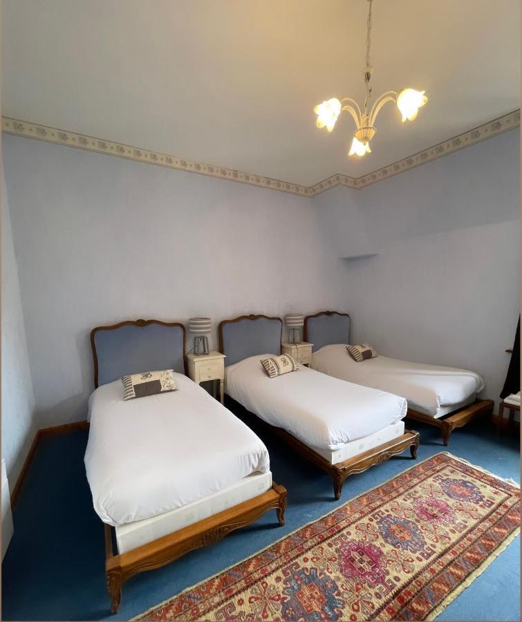 Hotel Du Chateau De Quinéville エクステリア 写真